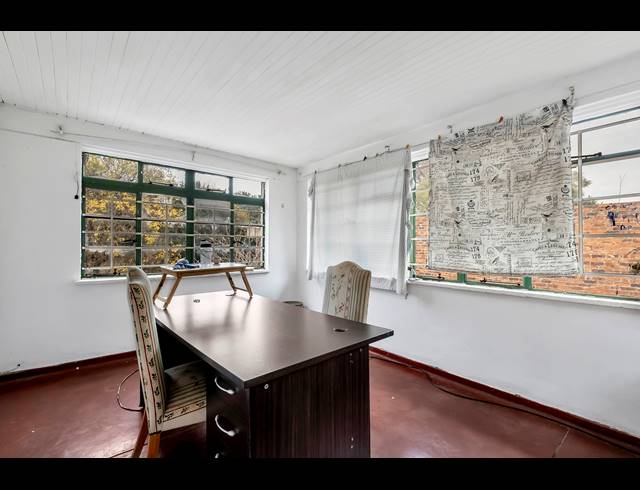 4 BEDROOM HOUSE FOR SALE IN MELROSE